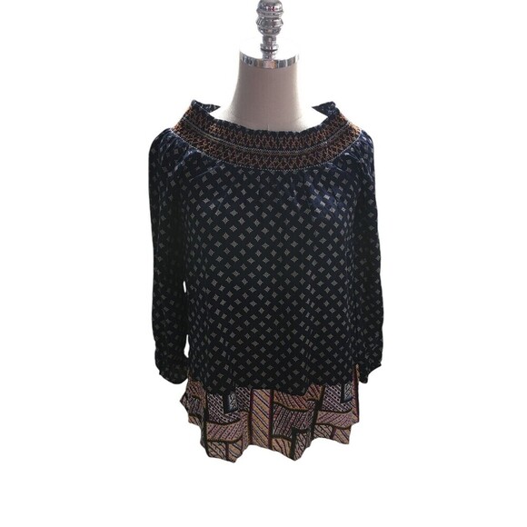 Anthropologie THML Top Women's Size Medium Navy Geometric Off The Shoulder - Picture 1 of 10
